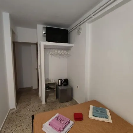 Ferienwohnung Pure Urban Acropolis Metro Petralona Athen Exterior foto